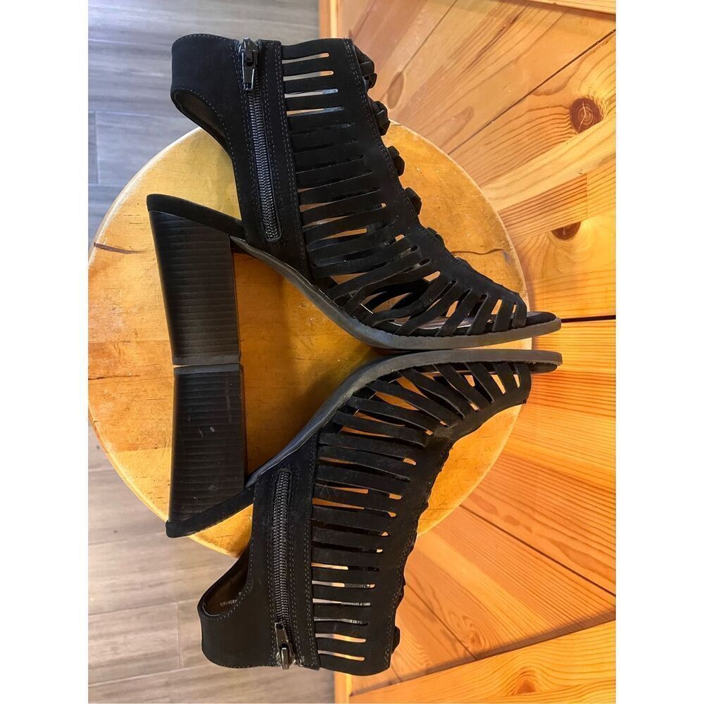 Report Black Heels Elegant Design - Picture 6 of 7